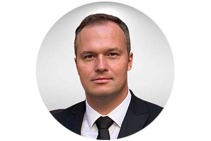 dr Piotr Domżał, MBA